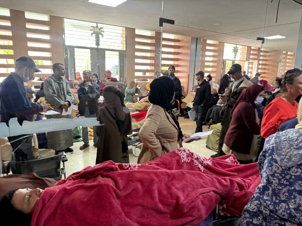 مستعجلات المستشفى الجامعي محمد السادس بمراكش.. واقع مأساوي ووضع كارثي (صور) 13 مستعجلات المستشفى الجامعي محمد السادس بمراكش.. واقع مأساوي ووضع كارثي (صور)