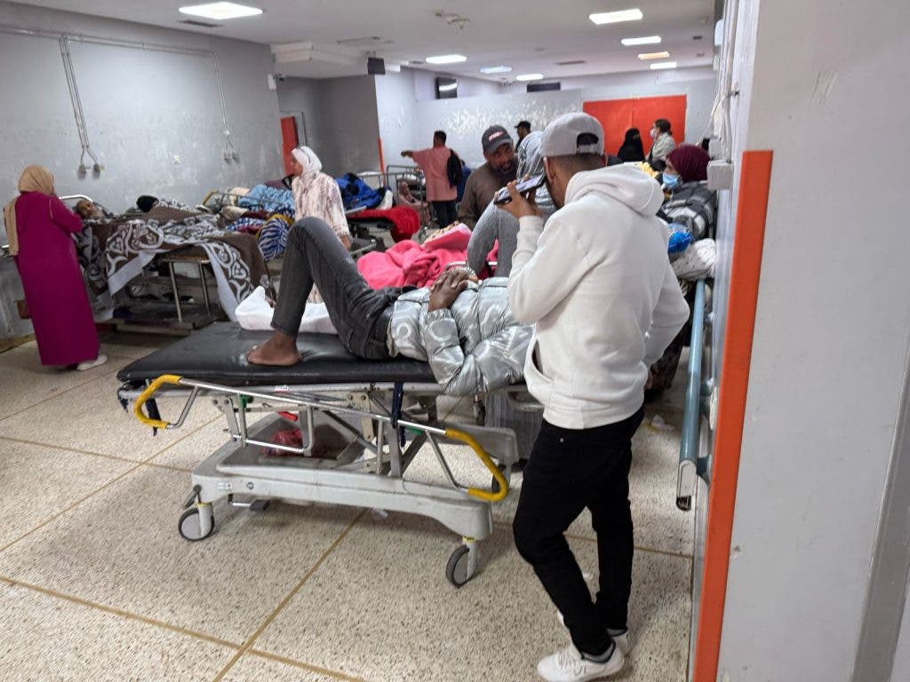 مستعجلات المستشفى الجامعي محمد السادس بمراكش.. واقع مأساوي ووضع كارثي (صور) 12 مستعجلات المستشفى الجامعي محمد السادس بمراكش.. واقع مأساوي ووضع كارثي (صور)