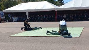 وجدة .. أسرة الأمن تخلد الذكرى 69 لتأسيس المديرية العامة للأمن الوطني 10 وجدة .. أسرة الأمن تخلد الذكرى 69 لتأسيس المديرية العامة للأمن الوطني