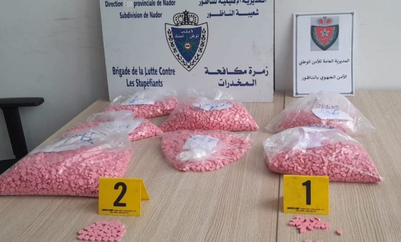 إحباط محاولة تهريب ضخمة وحجز 13 ألف قرص مهلوس بميناء بني أنصار
