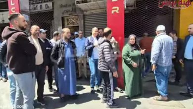 البيضاء.. تجار قيسارية بدر يحتجون بسبب “الفراشة” ويطالبون بتدخل الوالي (فيديو)