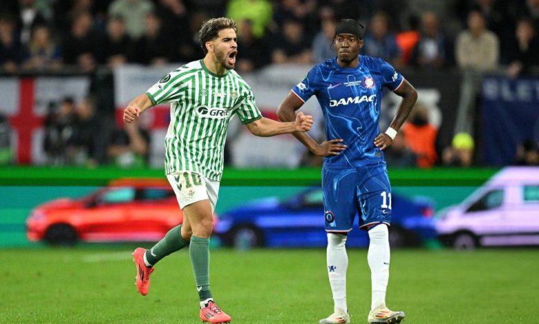 الزلزولي يسجل أمام تشيلسي في نهائي دوري المؤتمر الأوروبي (فيديو)