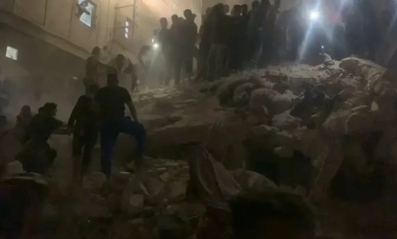 فاجعة فاس.. جهود متواصلة لانتشال ضحايا من تحت الأنقاض