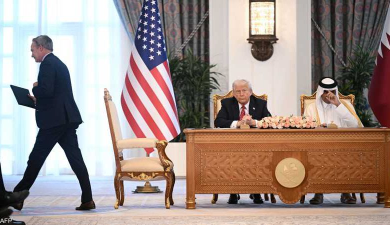 قيمتها 200 مليار دولار.. قطر وأمريكا توقعان اتفاقا لاقتناء طائرات (بوينغ)