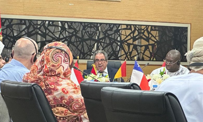 الصحافي الإسباني أريباس: “أنا معجب بما وصل له المغرب وعلى الجميع دعم مخطط الحكم الذاتي”