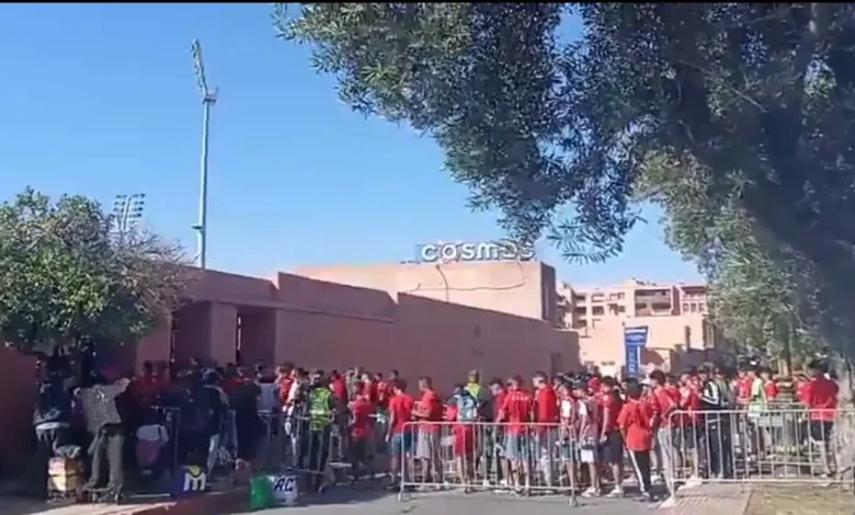 ضبط تذاكر مزورة قبل مباراة الكوكب المراكشي ونهضة بركان