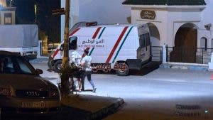 طنجة.. توقيف 4 شبان وفتاة داخل شقة مفروشة يُشتبه في استغلالها في الدعارة (صور)