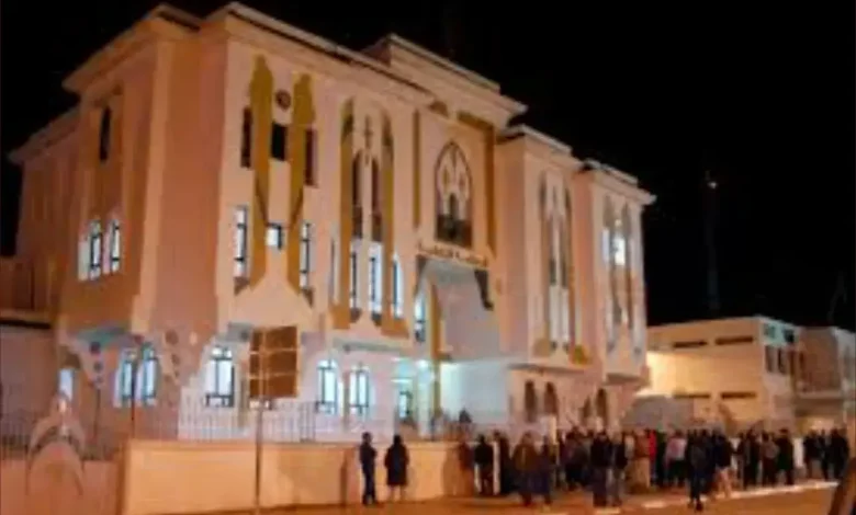 المحكمة الابتدائية بالحسيمة تصدر حكمًا بالسجن النافذ في حق مستشارة جماعية