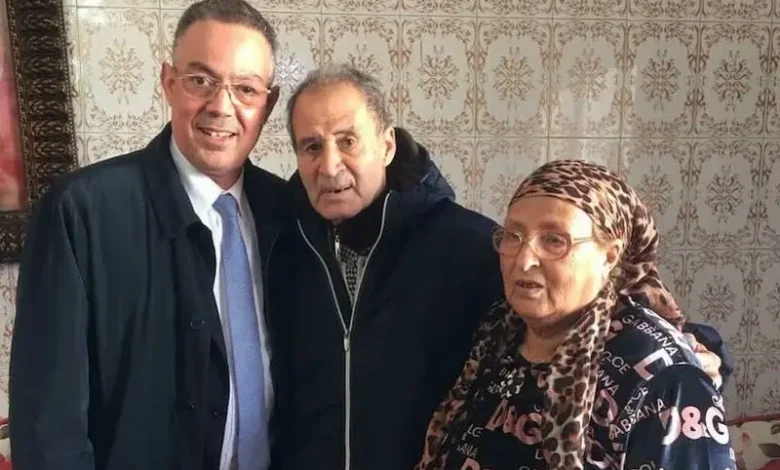 فوزي لقجع يعزي في وفاة أسطورة الكرة المغربية أحمد فرس