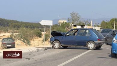 اصطدام قوي بين سيارة ودراجة نارية عند مدخل شاطئ الطاية بأجدير