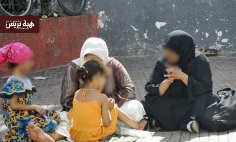 تطوان.. المتسولون يعودون إلى الشوارع بعد مغادرة الملك.. أين هي السلطات؟